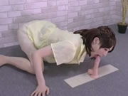 她通過假肉棒寻找激情